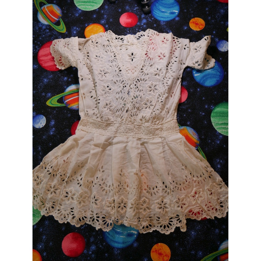 Vintage White‎ Eyelet Lace Floral Embroidery Dress Short Sleeve Scalloped